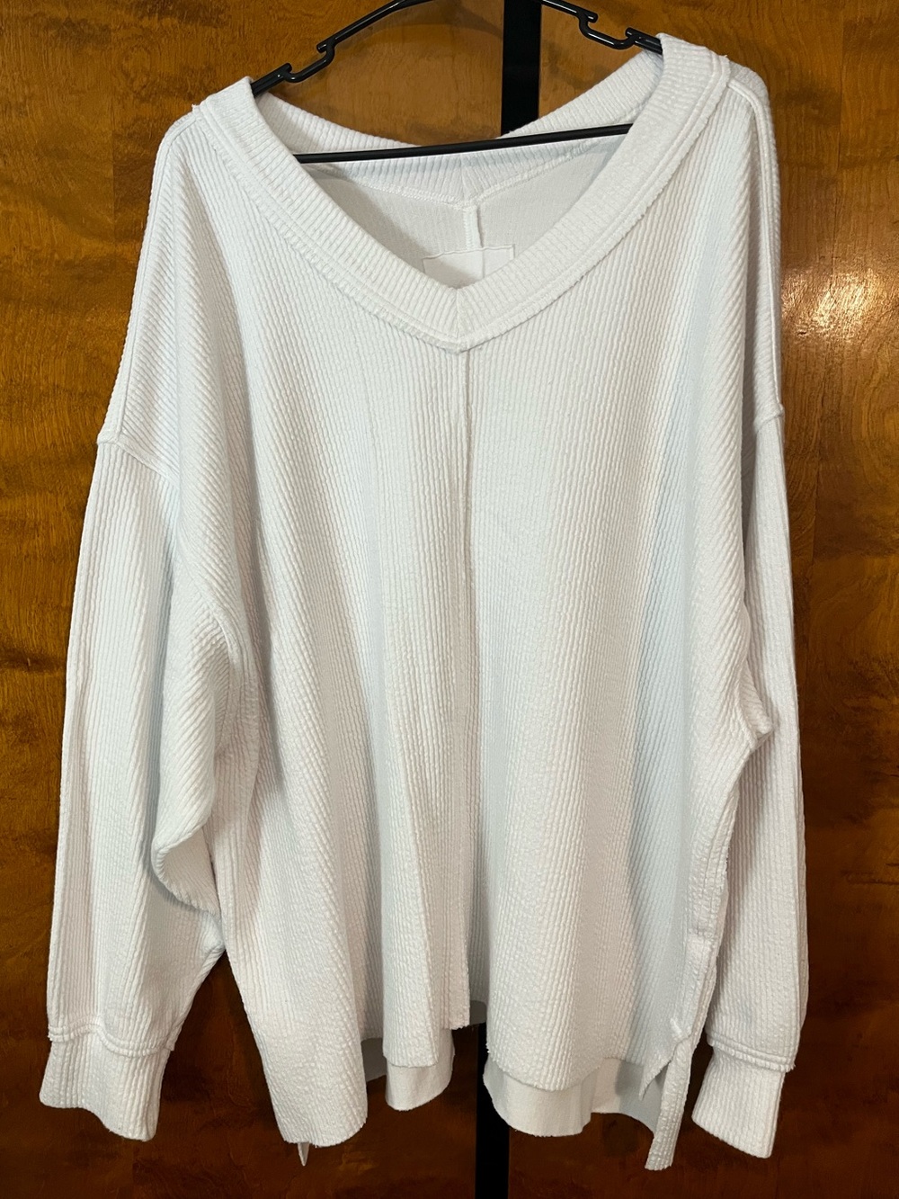 Aerie Wonder Textured V Neck (XL)